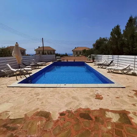 Villa Lotte Villa *